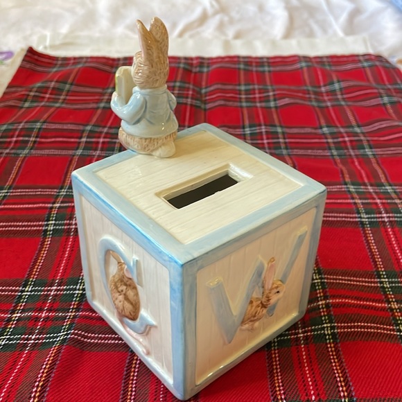 1990 Schmid porcelain Beatrix Potter Petter Rabbit figurine block Bank - Picture 5 of 9